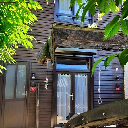 Duplex14H 1Er Etage Jardinet 1 Parking Ou Studio14B Rdc Terrasse Sans Parking La Rochelle  Exteriör bild