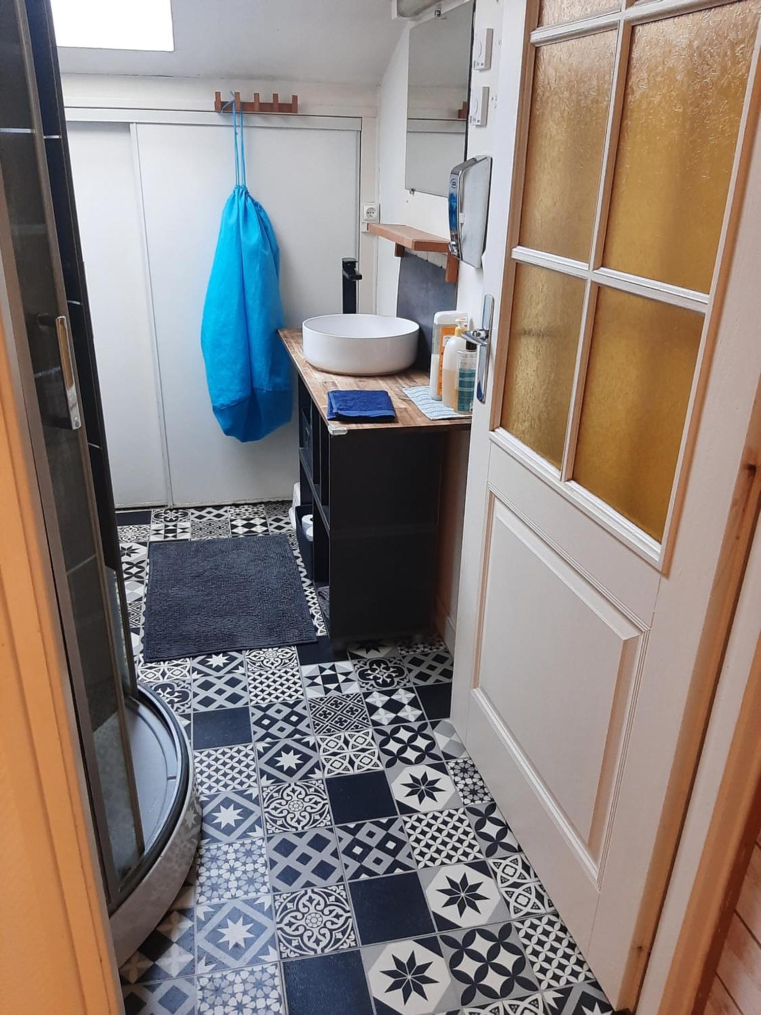 Duplex14H 1Er Etage Jardinet 1 Parking Ou Studio14B Rdc Terrasse Sans Parking La Rochelle  Exteriör bild