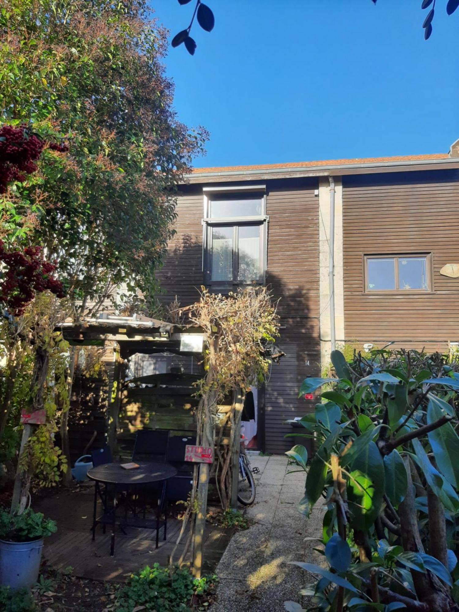 Duplex14H 1Er Etage Jardinet 1 Parking Ou Studio14B Rdc Terrasse Sans Parking La Rochelle  Exteriör bild
