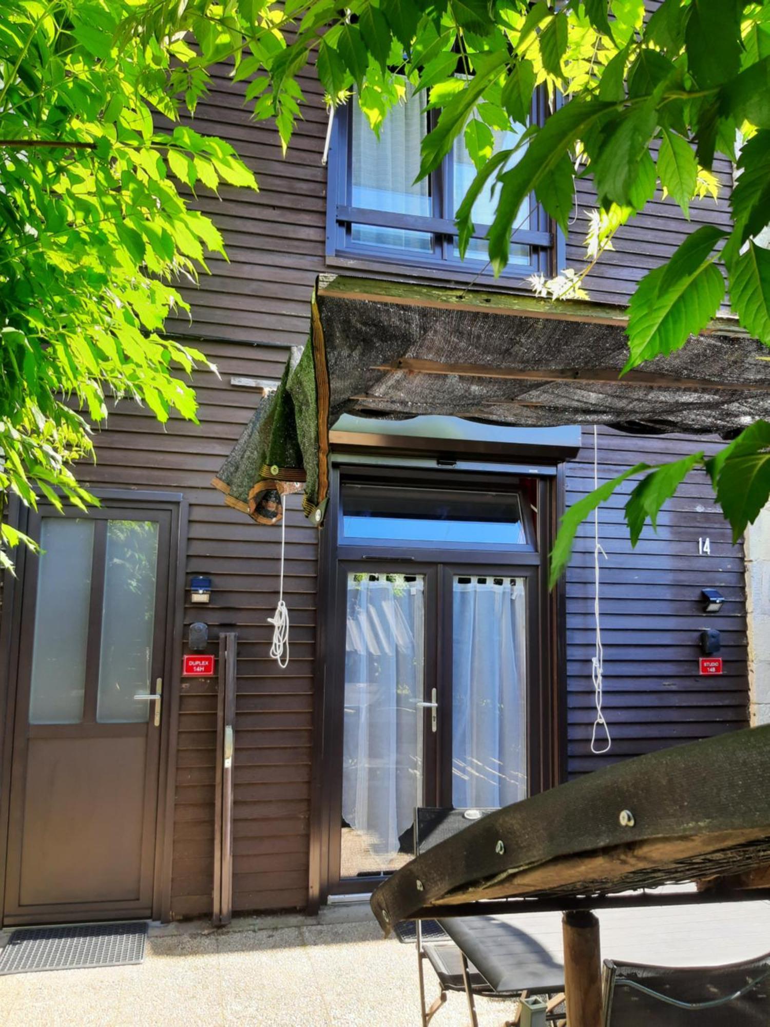 Duplex14H 1Er Etage Jardinet 1 Parking Ou Studio14B Rdc Terrasse Sans Parking La Rochelle  Exteriör bild
