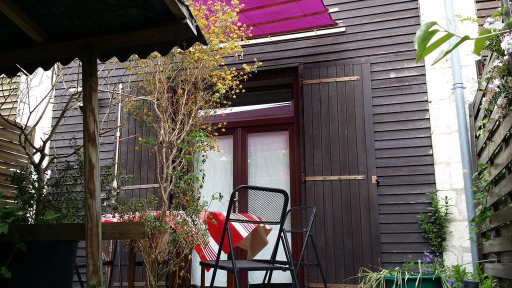 Duplex14H 1Er Etage Jardinet 1 Parking Ou Studio14B Rdc Terrasse Sans Parking La Rochelle  Exteriör bild